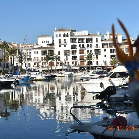 Luxury 2-bedrooms & Bathrooms * Estepona